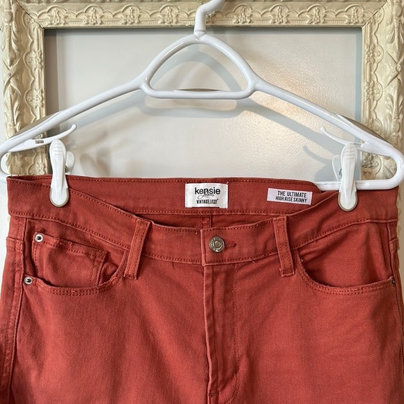 KENSIE | Vintage Luxe Ultimate High Rise Skinny Women's Rust Jeans - Picture 3 of 11